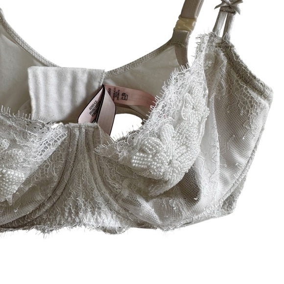 Victoria’s Secret Wicked Unlined Push-Up Without Padding Beaded Bra - Picture 4 of 6